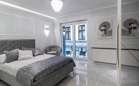 Apartament LUNA, Piotrkowska 44 - free parking